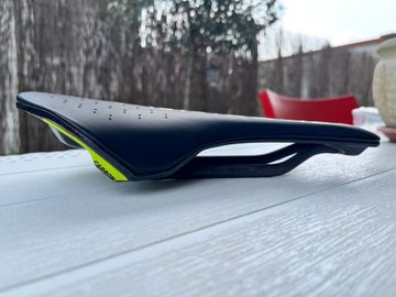 Used Syncros carbon bike — image 3 of 6