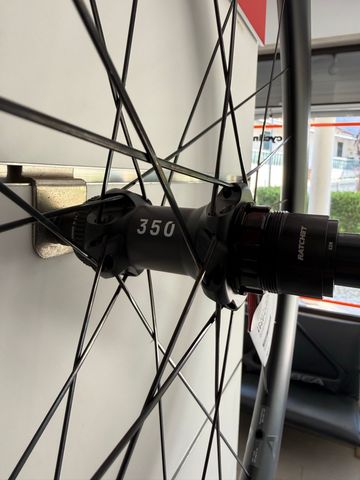Used Dt Swiss ARC1600 Wheelset Center lock disc 2026 Wheels