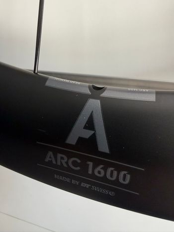 Used Dt Swiss ARC1600 Wheelset Center lock disc 2026 bike — image 6 of 8
