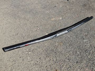 Used Truvativ Noir T30 700mm Carbon Handlebar Cockpit