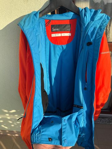Tweedehands QuickSilver snowboard jacket 2021 bike — afbeelding 8 van 12