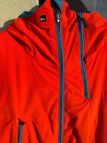 Tweedehands QuickSilver snowboard jacket 2021 bike — afbeelding 2 van 12