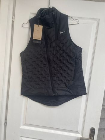 Nike, Therma Fit Aeroloft