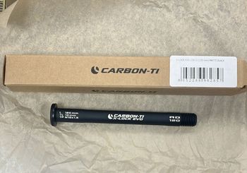 Used Carbon-Ti Eje Pasante Delantero 120mm 12x1.5 bike