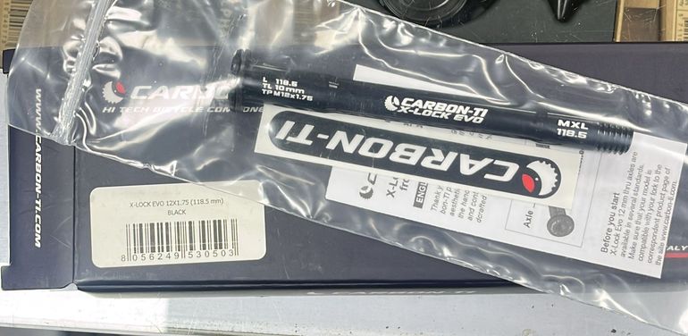 Used Carbon-Ti EJE PASANTE 118mm 12x1.75 bike — image 2 of 2