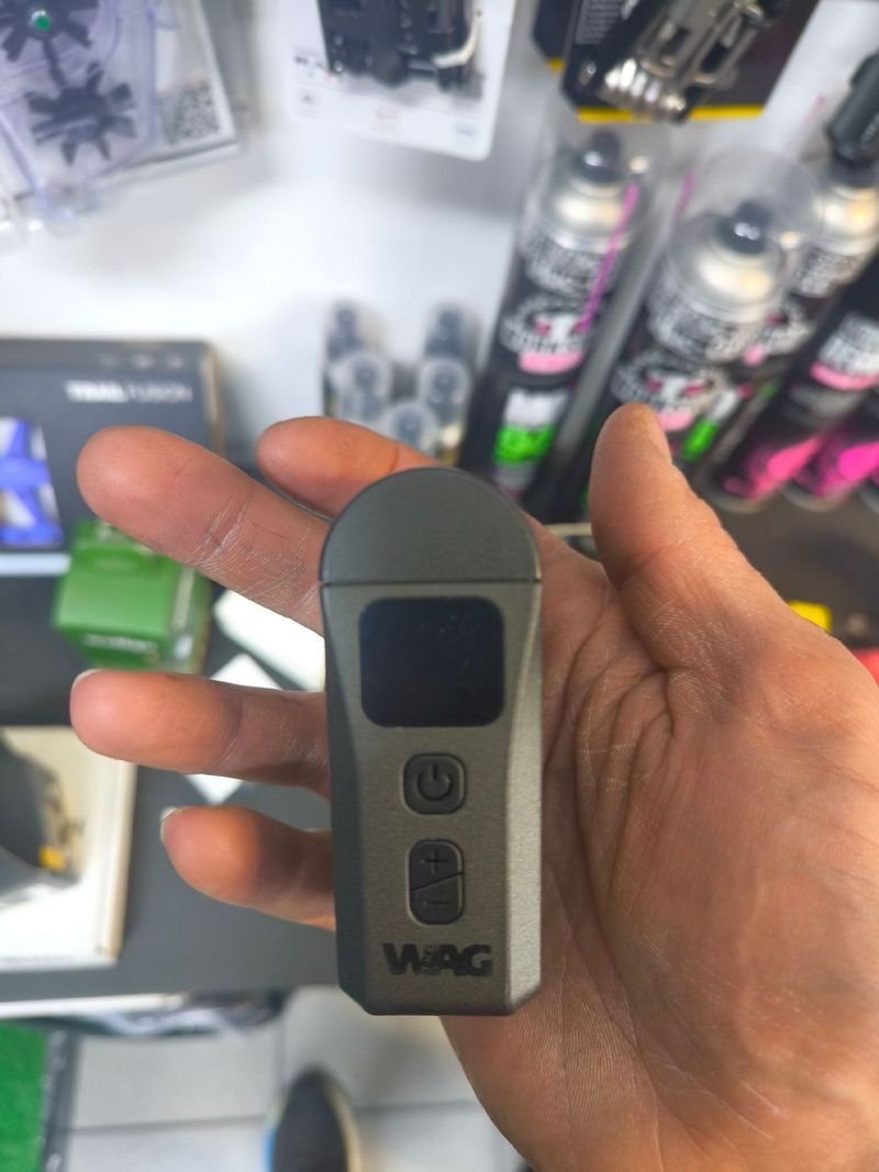 Used Wag Air compression portable bike — image 2 of 5