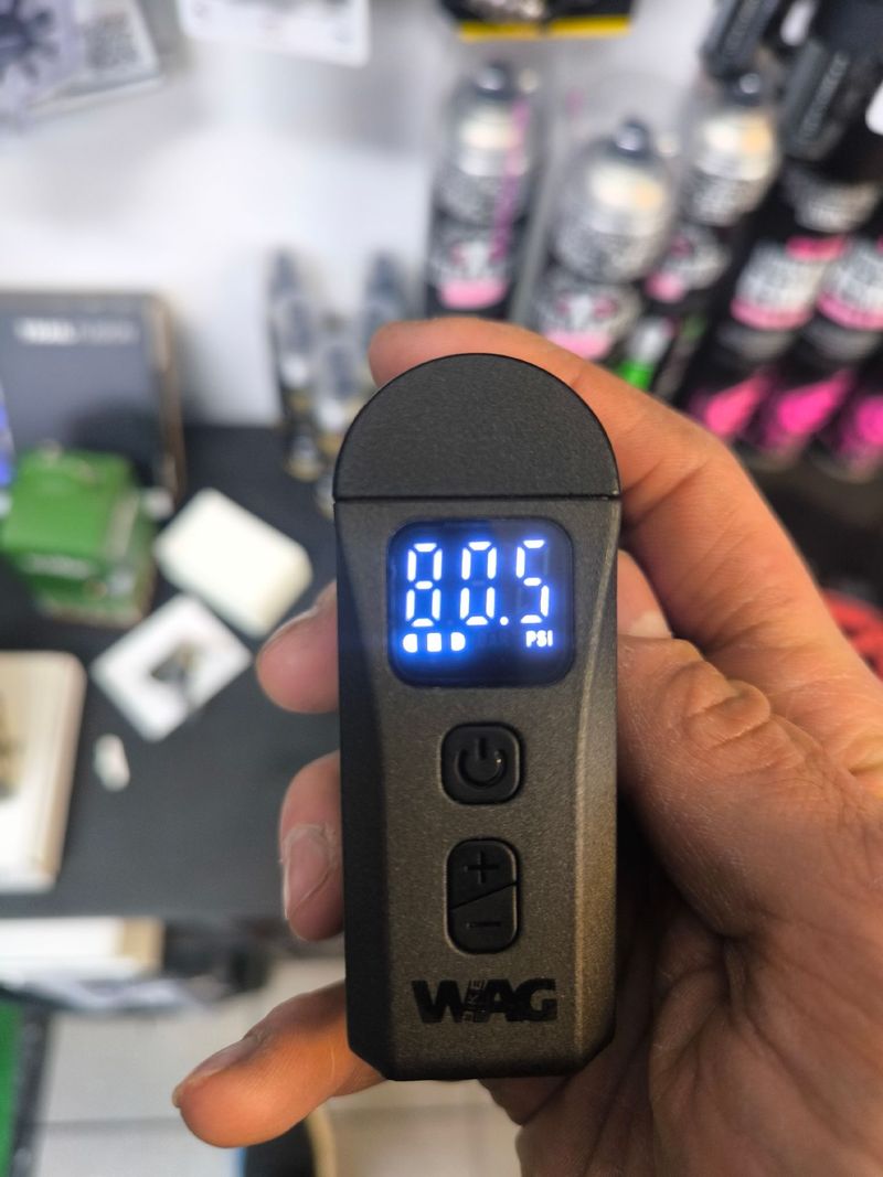 Used Wag Air compression portable bike — image 3 of 5
