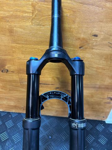 Tweedehands Fox 34 Step-Cast Performance 110mm 2024 bike — afbeelding 5 van 9