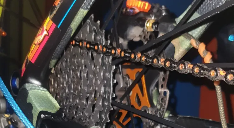Used Shimano XTR CS-M9000 11s 11-40T bike — image 3 of 3
