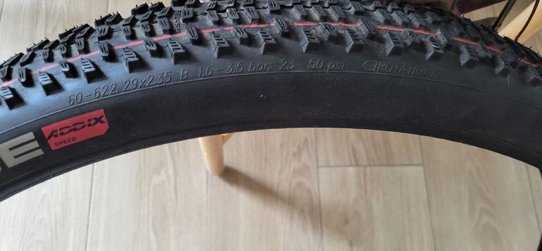 Used Schwalbe Racing Ray Tire 2025 bike — image 1 of 3