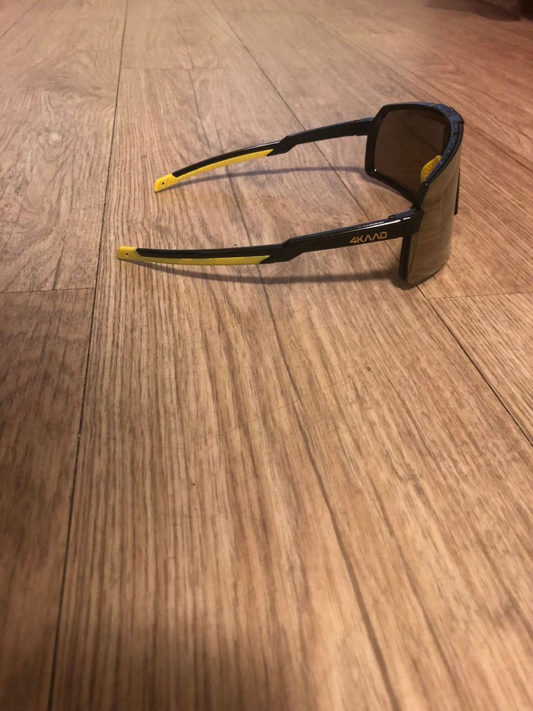 Used 4KAAD BEAT RACE Sportbrille Schwarz & Gold ZEISS Spiegelglas bike — image 3 of 4