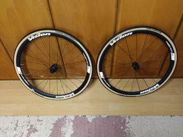 Used Vision trimax 30 bike — image 6 of 7