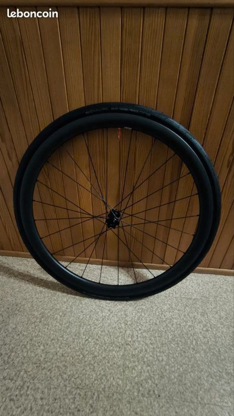Used OEM Paire de roues carbones vélo route 38mm Disc HG TL 2026 bike — image 2 of 3