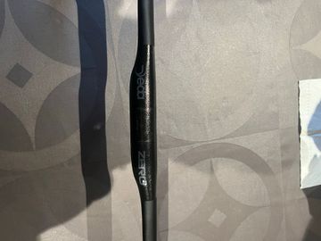 Tweedehands Deda Elementi zéro 2 Handlebar 2026 bike — afbeelding 2 van 5