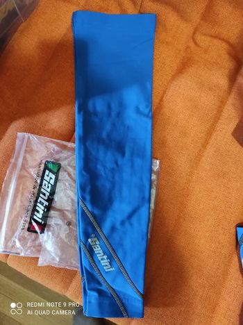 Used Santini acqua stop bike — image 2 of 4