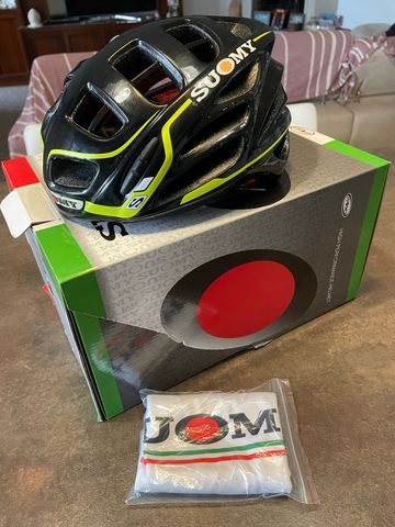 Used Suomy Gun Wind Helmet bike — image 2 of 4