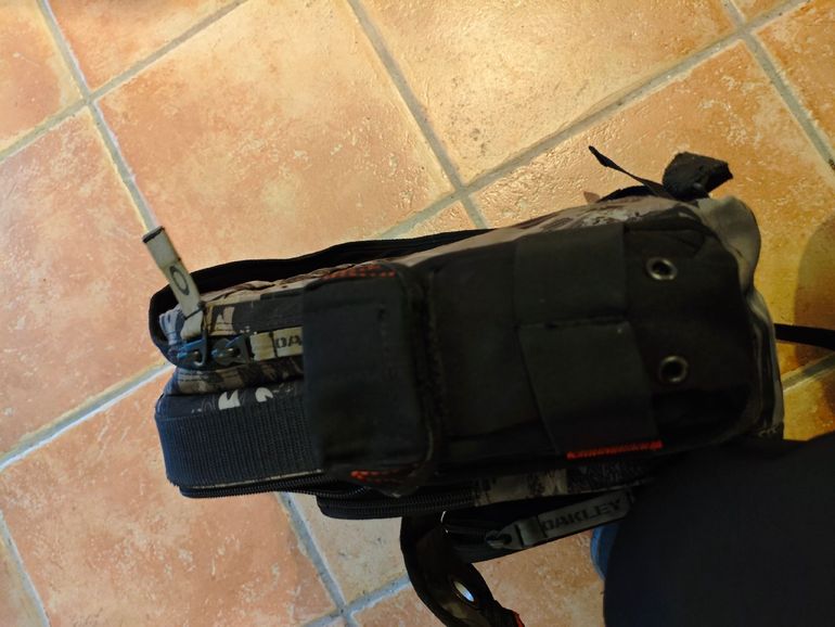 Used Oakley Borsa Computer 2020 bike — image 3 of 7