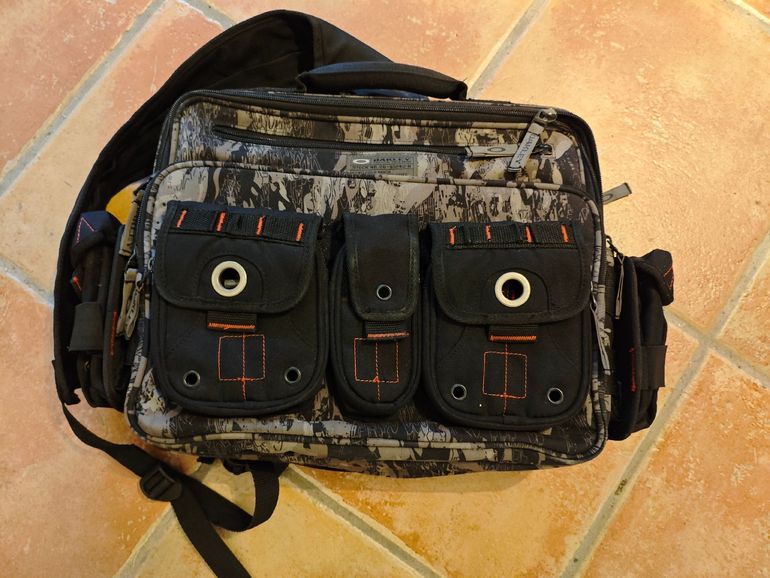 Used Oakley Borsa Computer 2020 bike — image 1 of 7