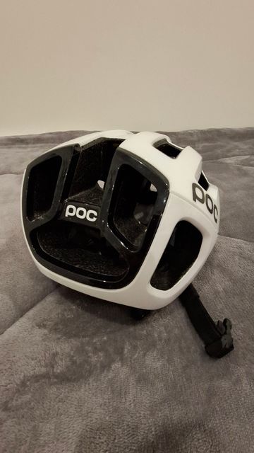 Used POC Ventral MIPS Helmet 2024 bike — image 2 of 5