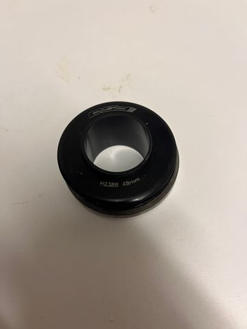 Used Fsa Headset for Specialized Enduro 2018 bike — image 4 of 4