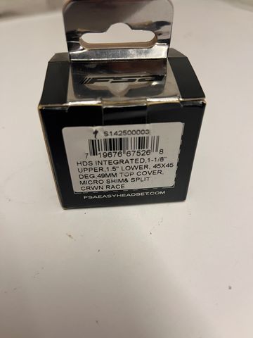 Used Fsa Headset for Specialized Enduro 2018 bike — image 2 of 4