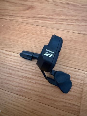 Gebrauchtes Shimano XT 11-speed Di2 Shifter 8050 rechts 2020 Drivetrain & Pedals