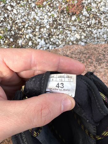 Used La Sportiva Nepal Evo GTX bike — image 6 of 6