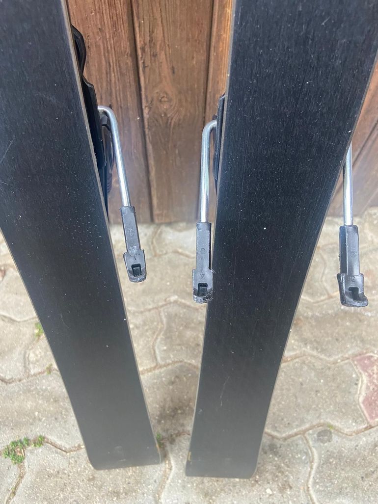 Used Rossignol HERO JR 150cm Skis bike — image 1 of 9