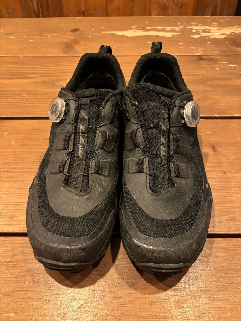 Used Shimano mt701gtx bike — image 1 of 5