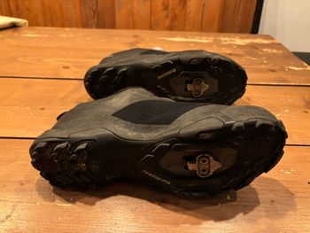 Used Shimano mt701gtx bike — image 2 of 5