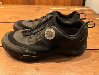 Used Shimano mt701gtx bike — image 3 of 5