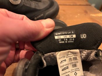 Used Shimano mt701gtx bike — image 4 of 5