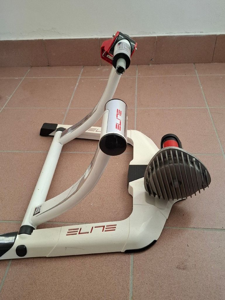 Used Elite Fluid Qubo bike — image 3 of 5