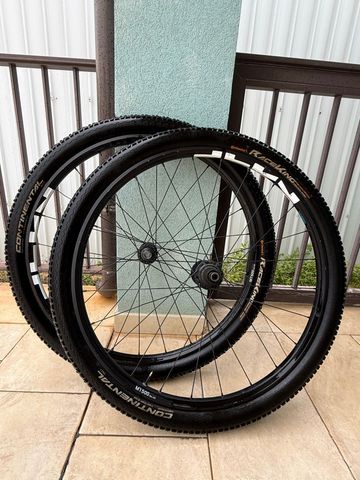 Tweedehands Shimano MT500 Rims 2022 Wheels
