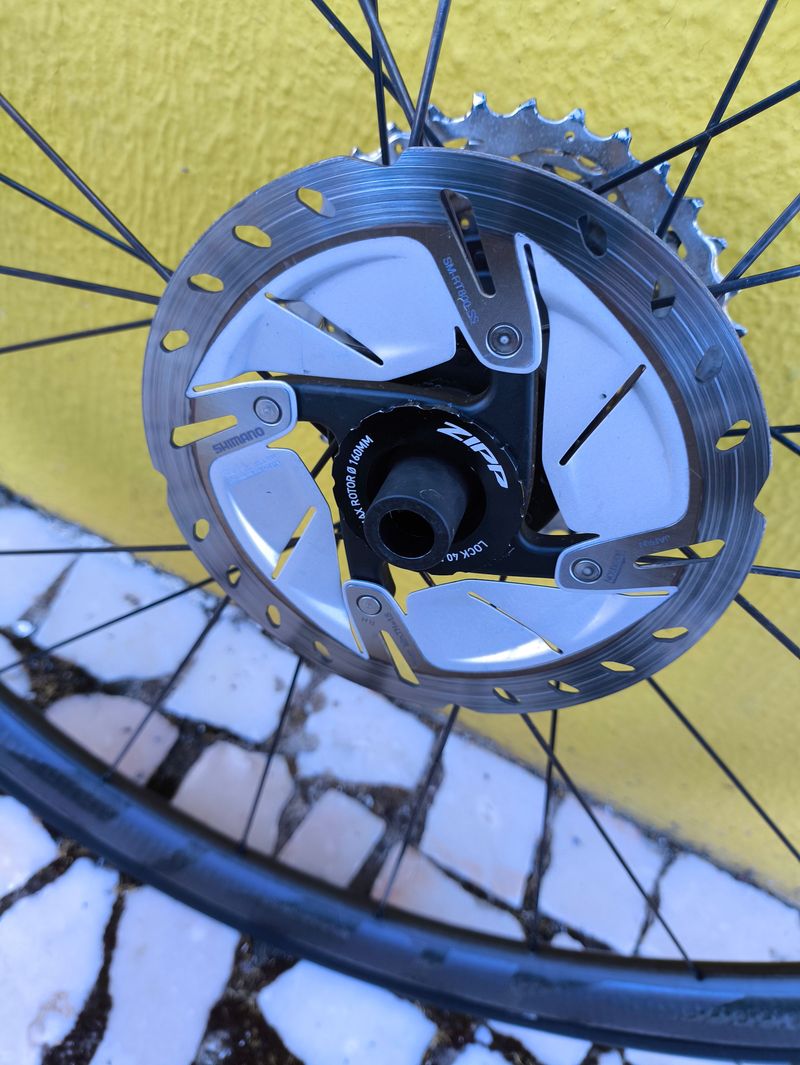 Tweedehands Zipp 202 Disc Firecrest bike — afbeelding 10 van 12