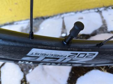 Tweedehands Zipp 202 Disc Firecrest bike — afbeelding 11 van 12