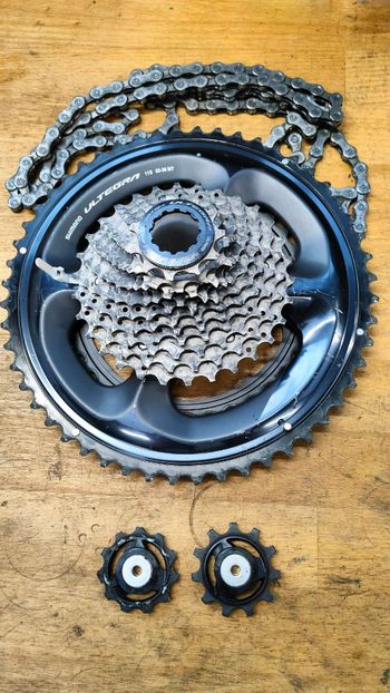 Used Shimano Ultegra R8000 11 speed 2025 Groupset