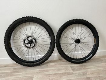 Industry Nine, Hydra Classic Hub on DT Swiss FR541 Rim