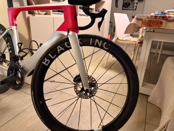 Used Black Inc 48/58 2025 bike — image 3 of 3