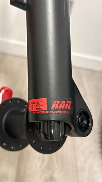 Brugt Fox 34 AWL 140mm Fork 2024 bike — billede 6 af 8
