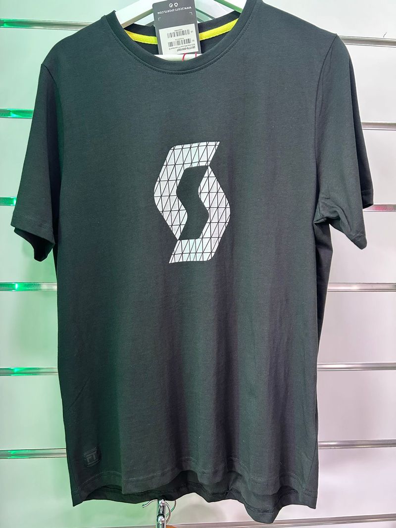 Used Scott Camiseta 2024 bike — image 1 of 5