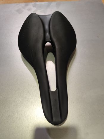 Used Selle Italia Sillin 2024 bike
