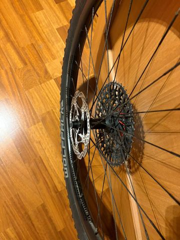 Used 9th wave cicling flex sl 2025 bike — image 9 of 9