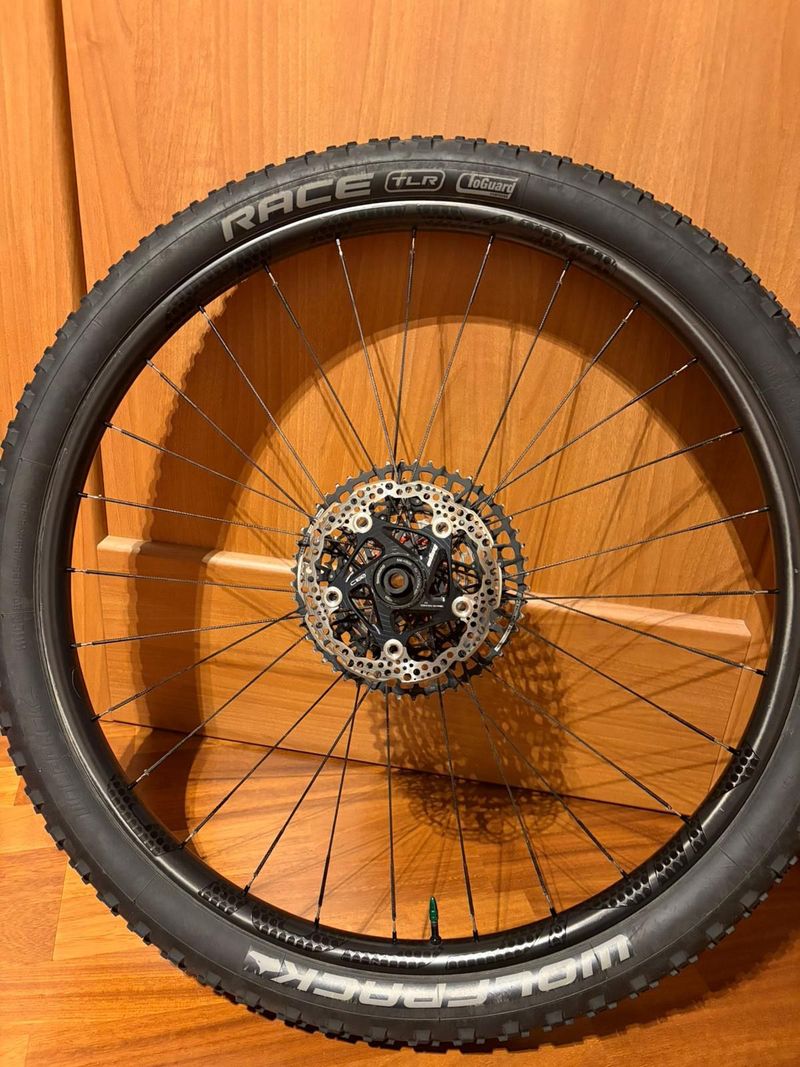 Used 9th wave cicling flex sl 2025 Wheels