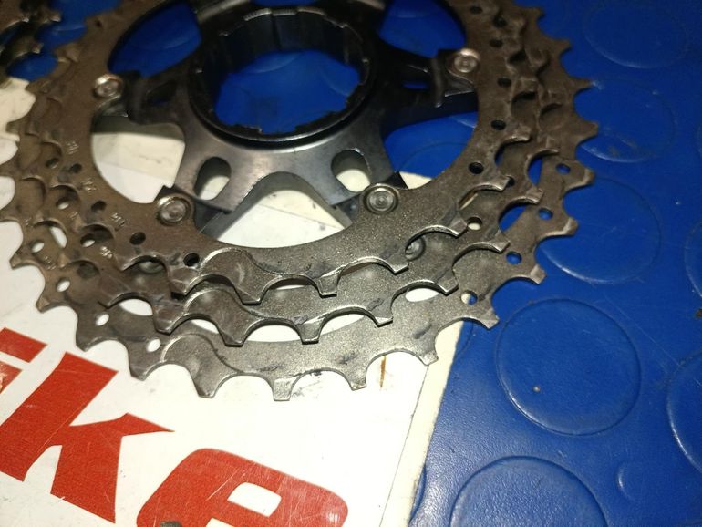 Used Shimano Ultegra 11v 11-32 THG32 2024 bike — image 2 of 3