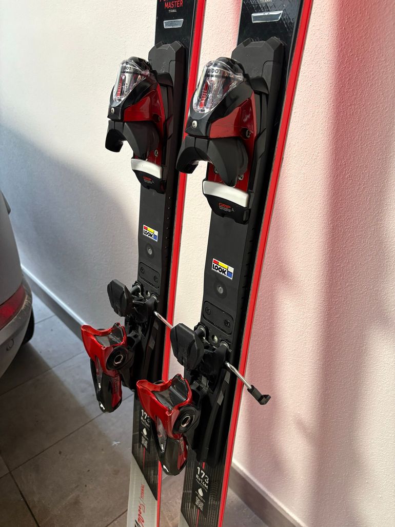Used Rossignol Forza 70° Ti Master R22 Skis 2026 bike — image 2 of 3