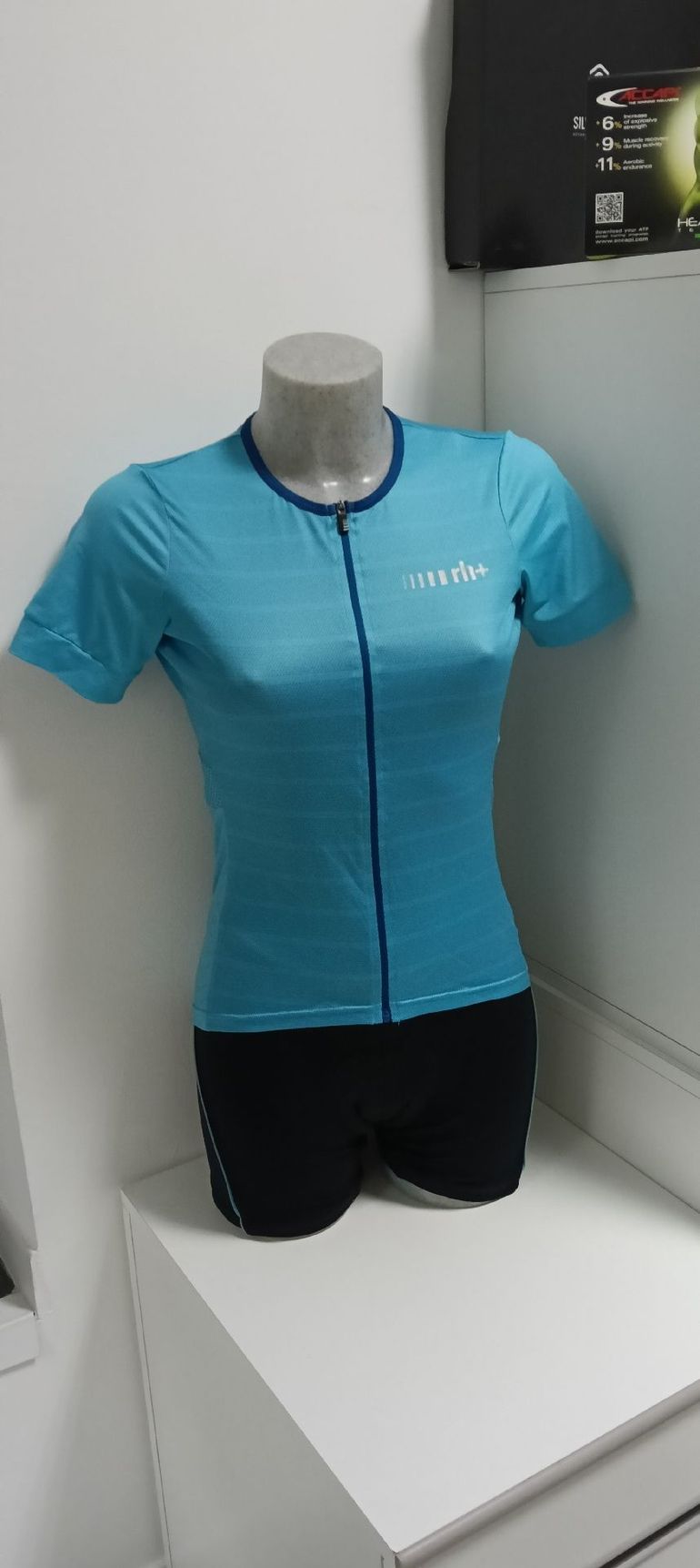 Used Zero RH+ Maglia Ciclismo Manica Corta Donna bike — image 1 of 3