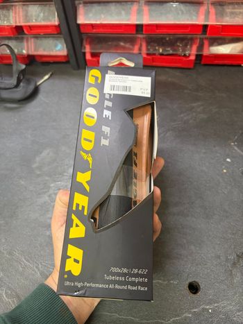 Used Goodyear Eagle F1 Tubelless 28 2026 bike — image 3 of 3
