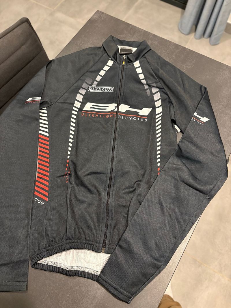 Used Bh Veste Bikes, taille M bike — image 1 of 6