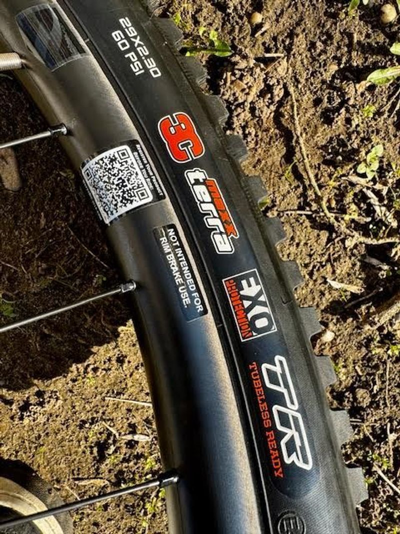 Used Reynolds Wheelset 2025 bike — image 6 of 6